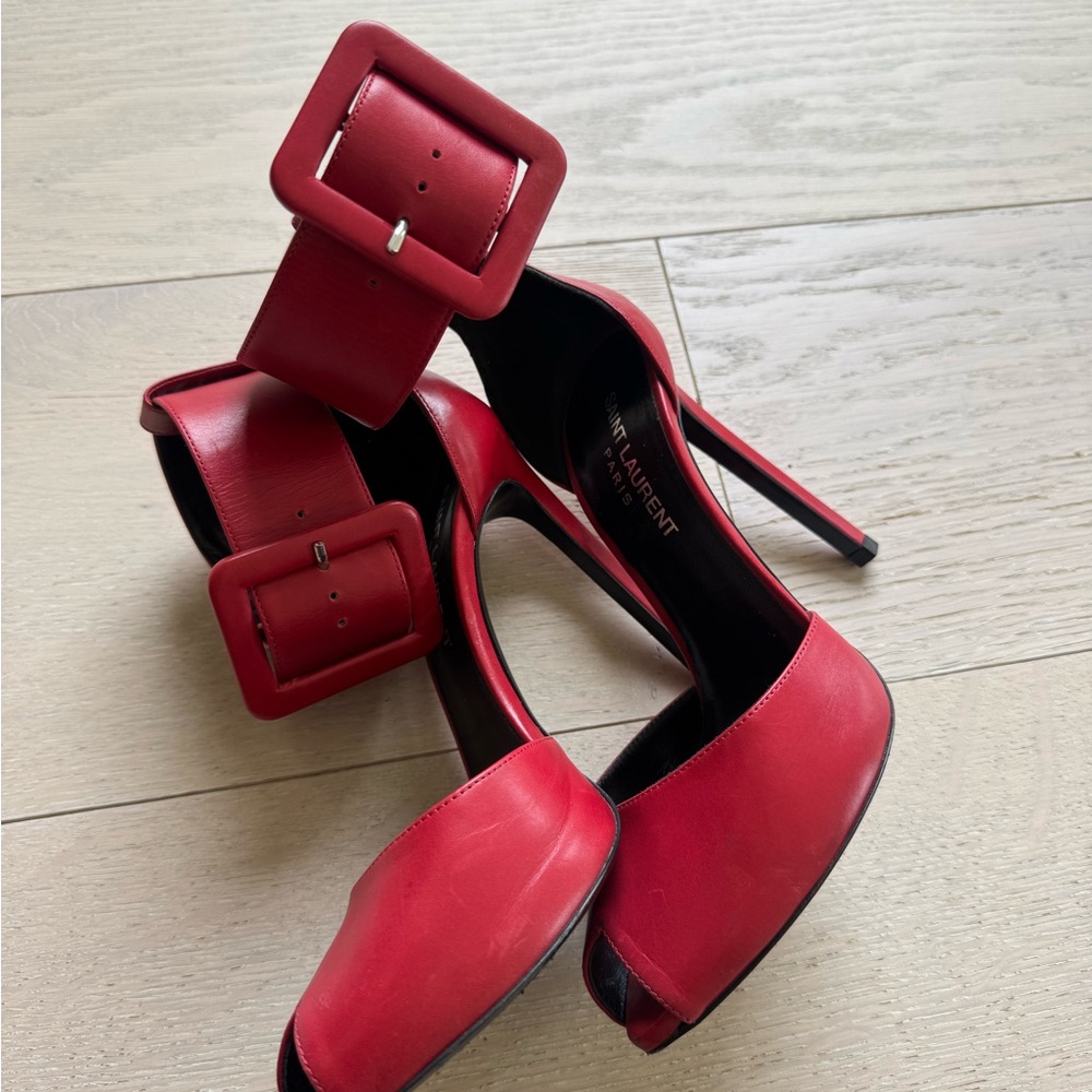 Saint Laurent Red Heels with Oversized Buckle